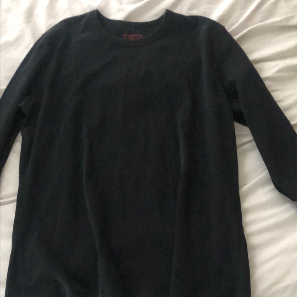 Black 3/4 sleeves t-shirt
